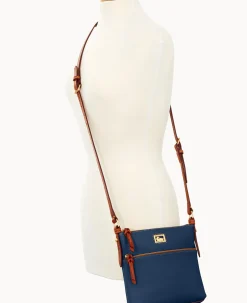 Dillen Letter Carrier