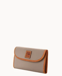 Pebble Grain Continental Clutch