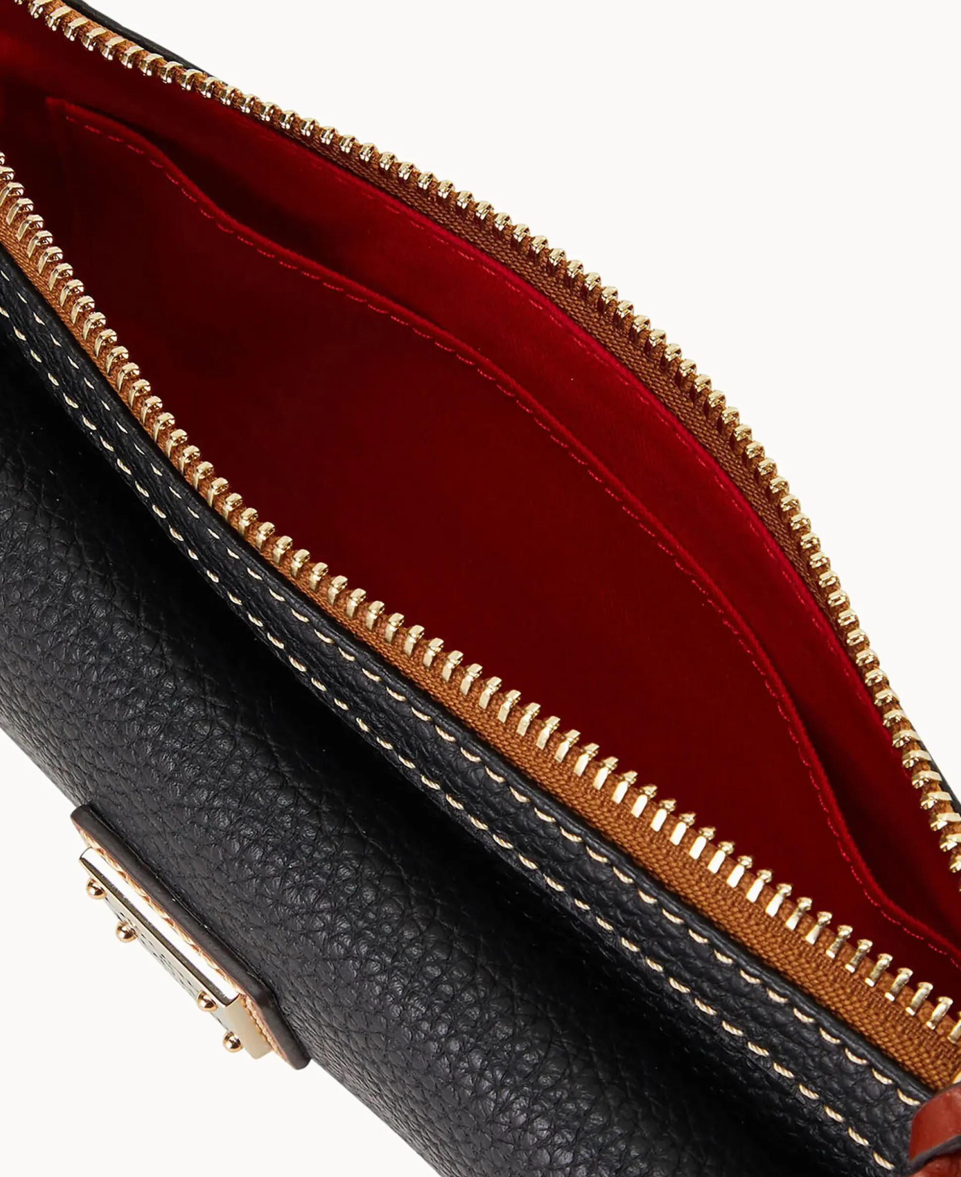 Pebble Grain Gigi Crossbody