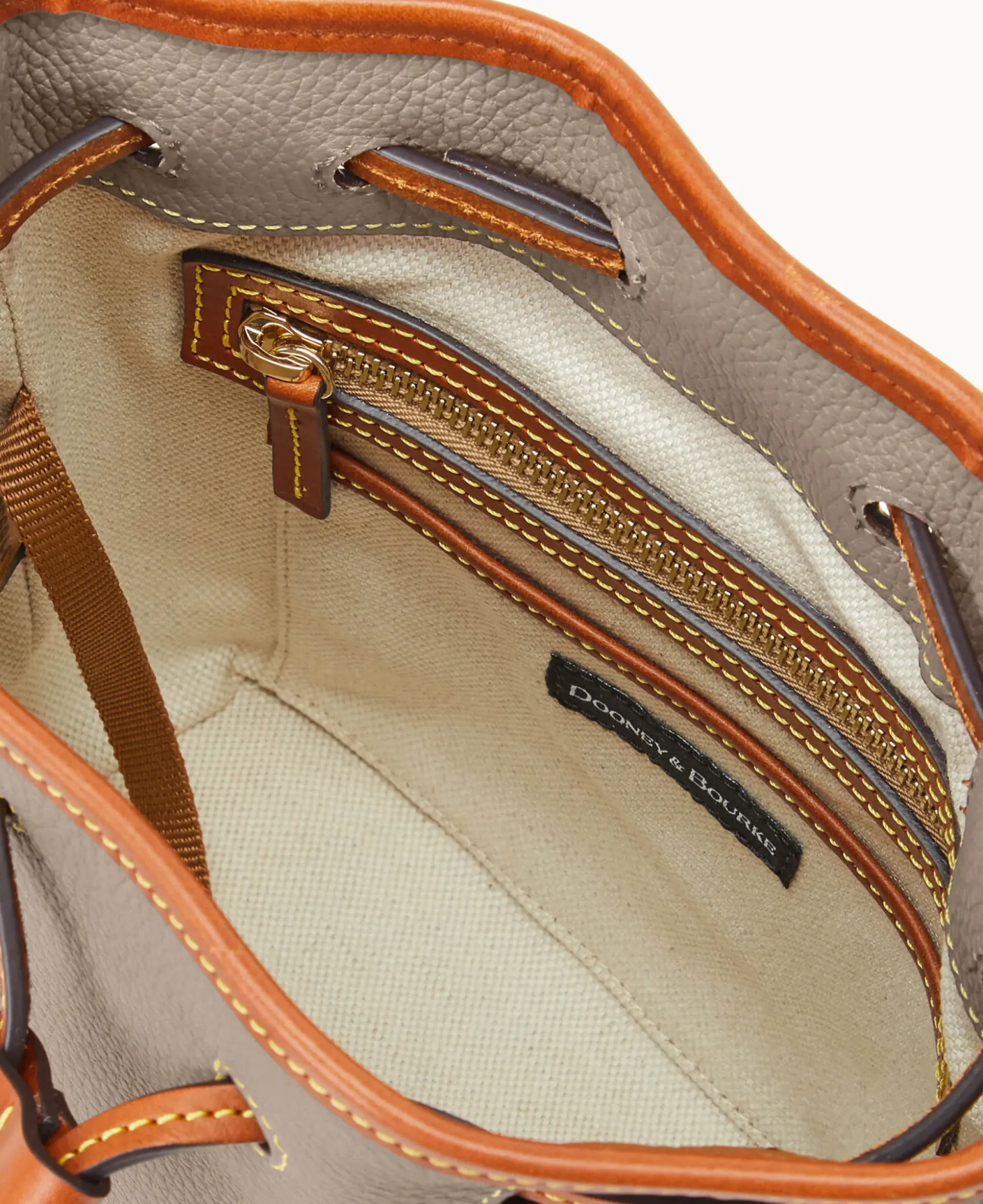 Pebble Grain Small Drawstring