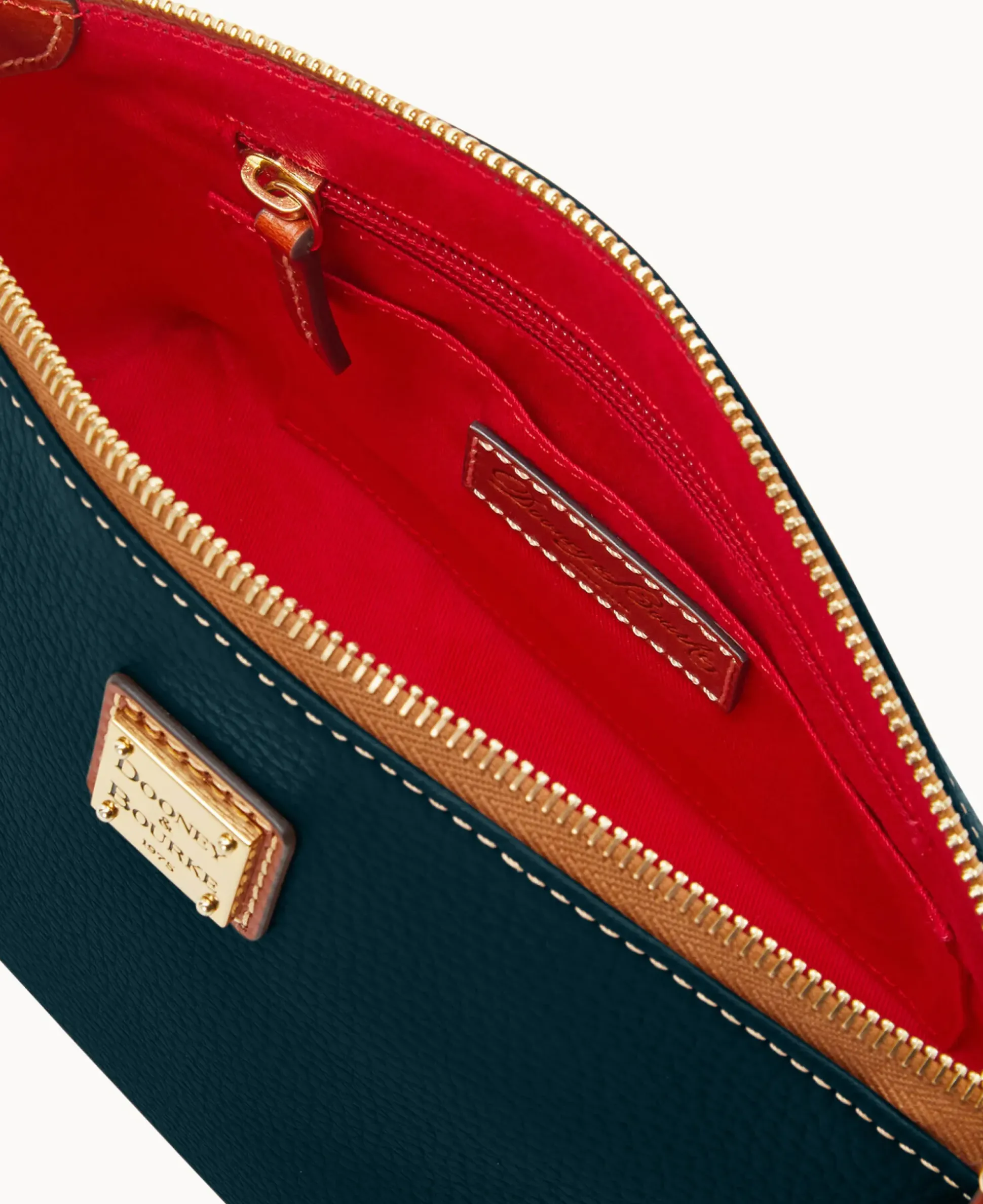 Pebble Grain Suki Crossbody