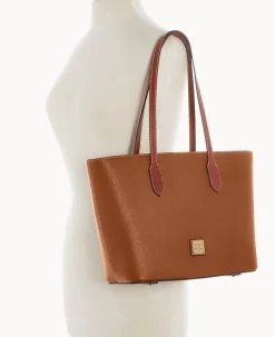 Pebble Grain Tote With Medium Wristlet