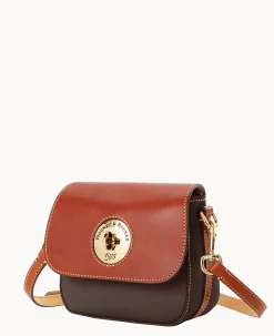 Pebble Turnlock Flap Saddle