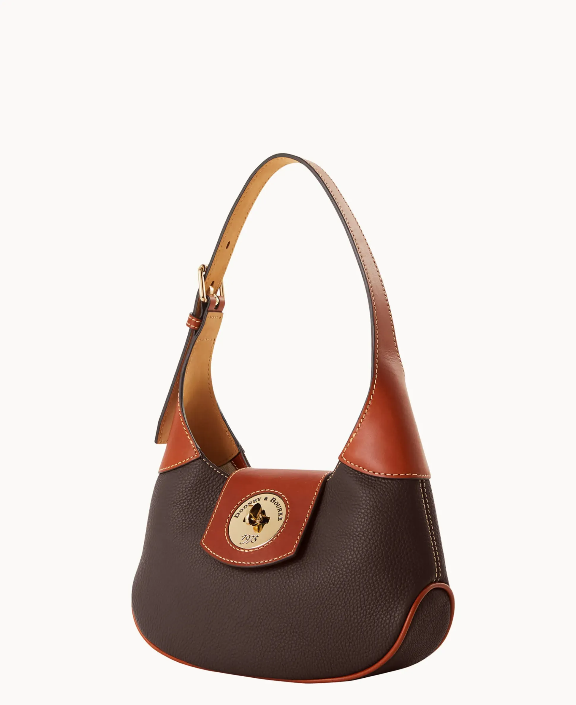 Pebble Turnlock Hobo 26