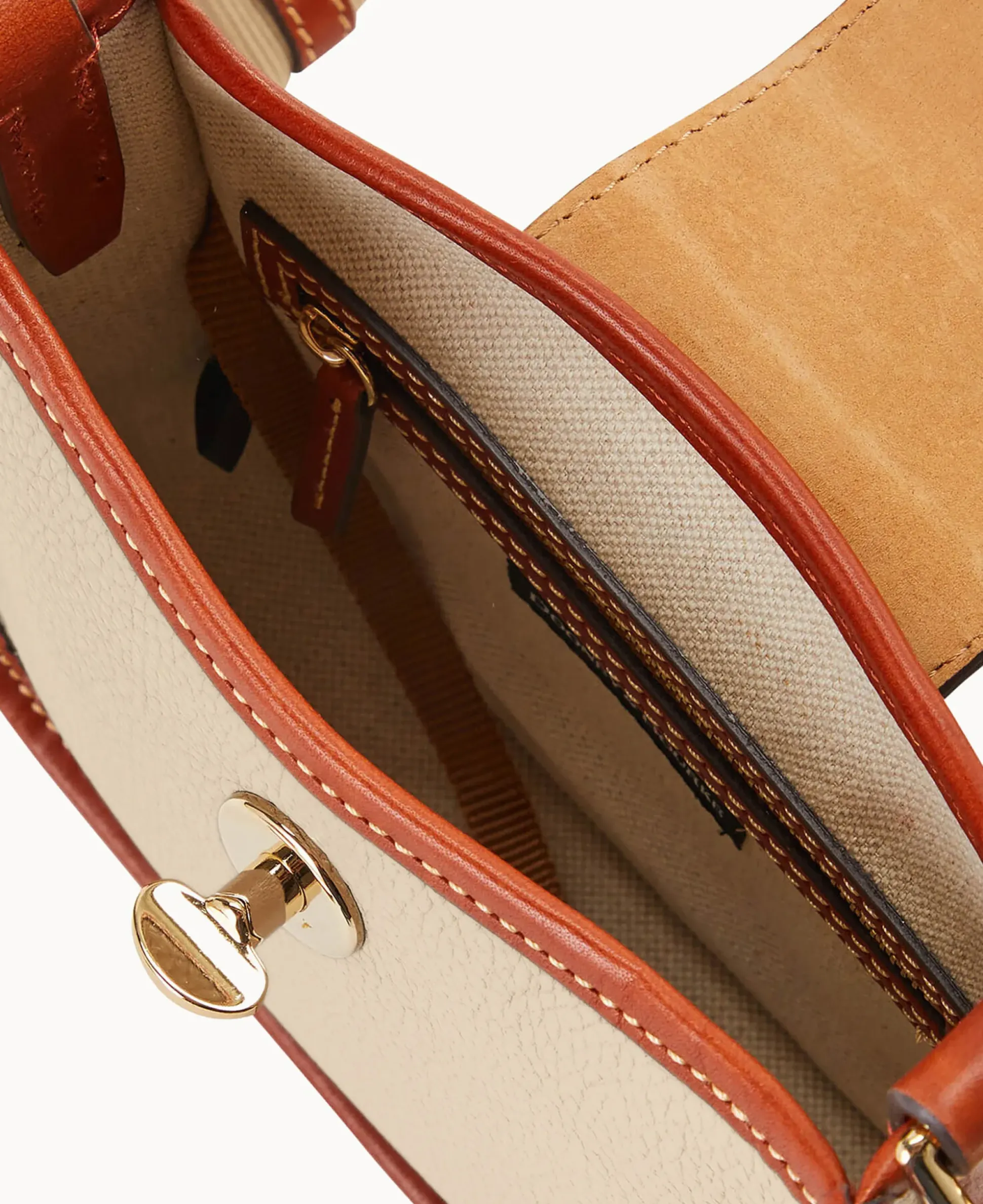 Pebble Turnlock Messenger 20