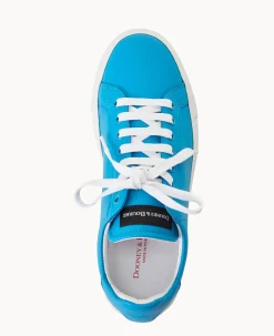 Women's Classic Lace Up