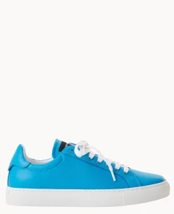 Women's Classic Lace Up