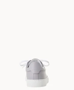 Women's Classic Lace Up