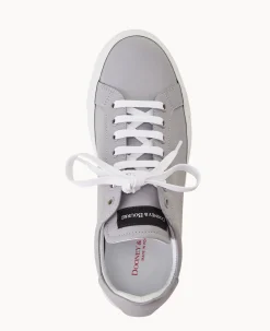 Women's Classic Lace Up